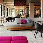 Moxy Stuttgart Airport/messe