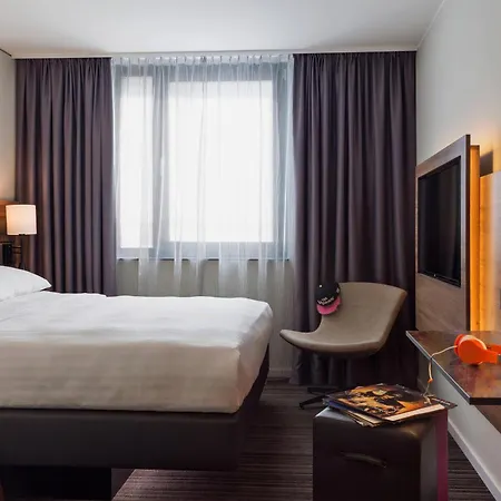 Moxy Stuttgart Airport/messe Hotel