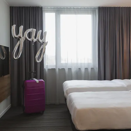 Moxy Stuttgart Airport/messe