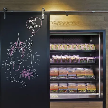 Moxy Stuttgart Airport/messe ホテル ラインフェルデン＝エヒターディンゲン