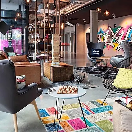 Moxy Stuttgart Airport/messe