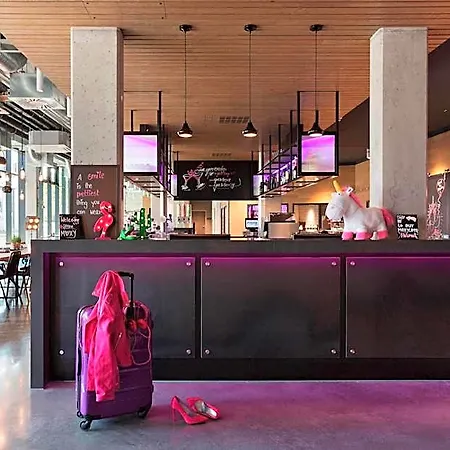 Moxy Stuttgart Airport/messe Szálloda Leinfelden-Echterdingen
