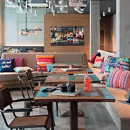 Moxy Stuttgart Airport/messe Szálloda 3*