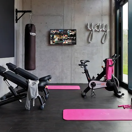 Moxy Stuttgart Airport/messe ליינפלדן-אכטרדינגן