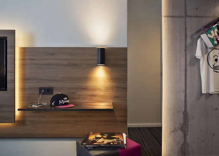 Moxy Stuttgart Airport/messe