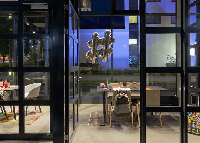 Moxy Stuttgart Airport/messe