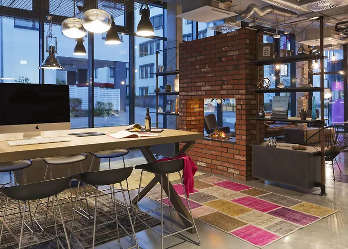 Moxy Stuttgart Airport/messe Hotel 3*