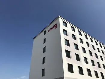 Moxy Stuttgart Airport/messe 3*