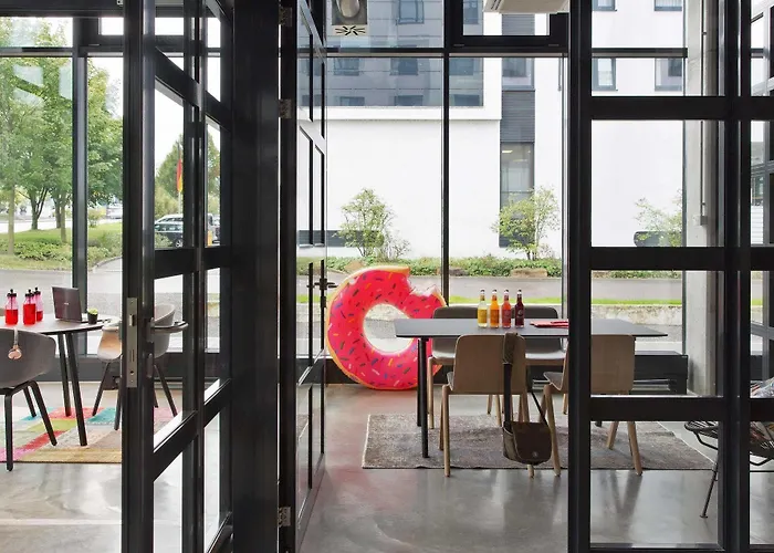 Otel Moxy Stuttgart Airport/messe